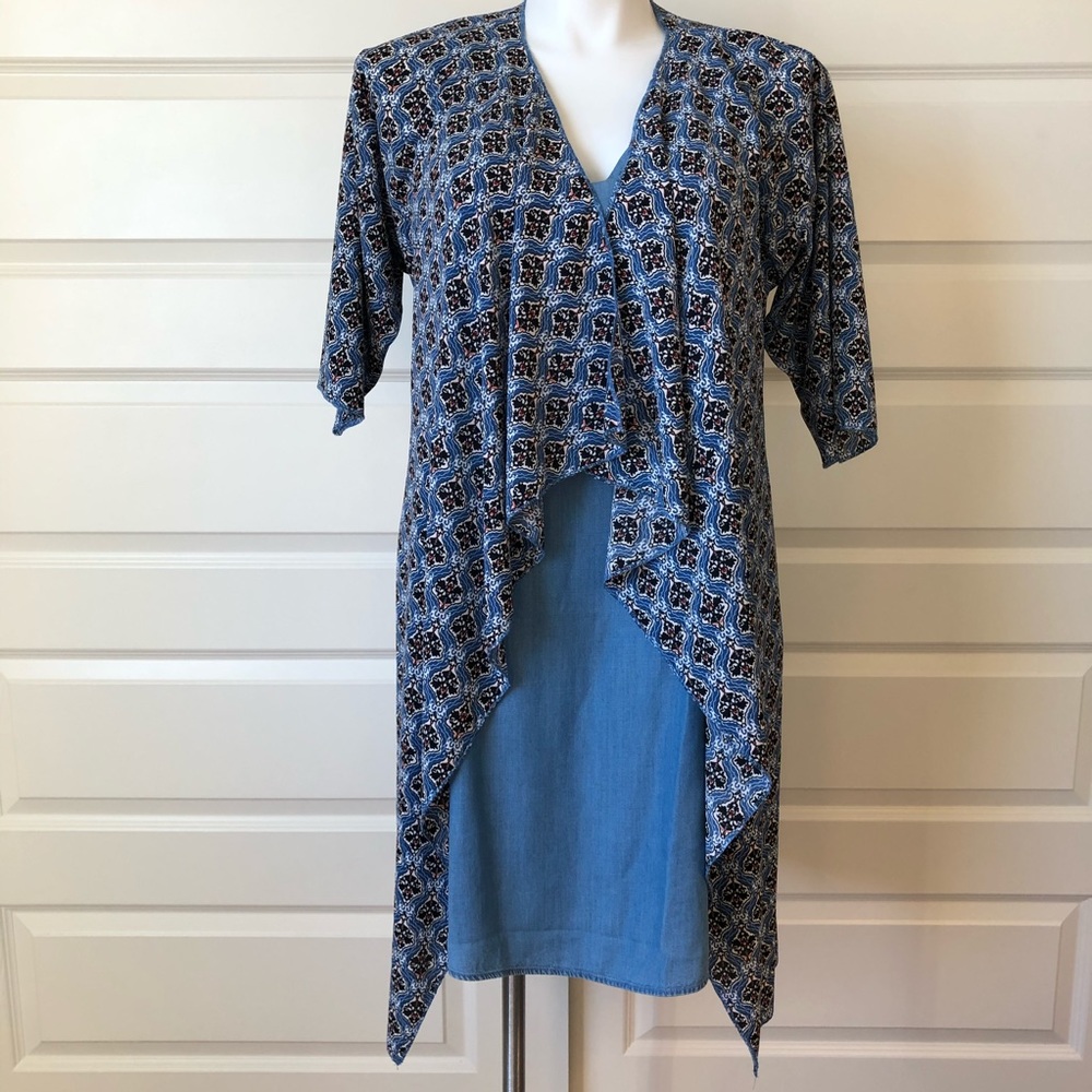 EUC Open Front Light Sweater